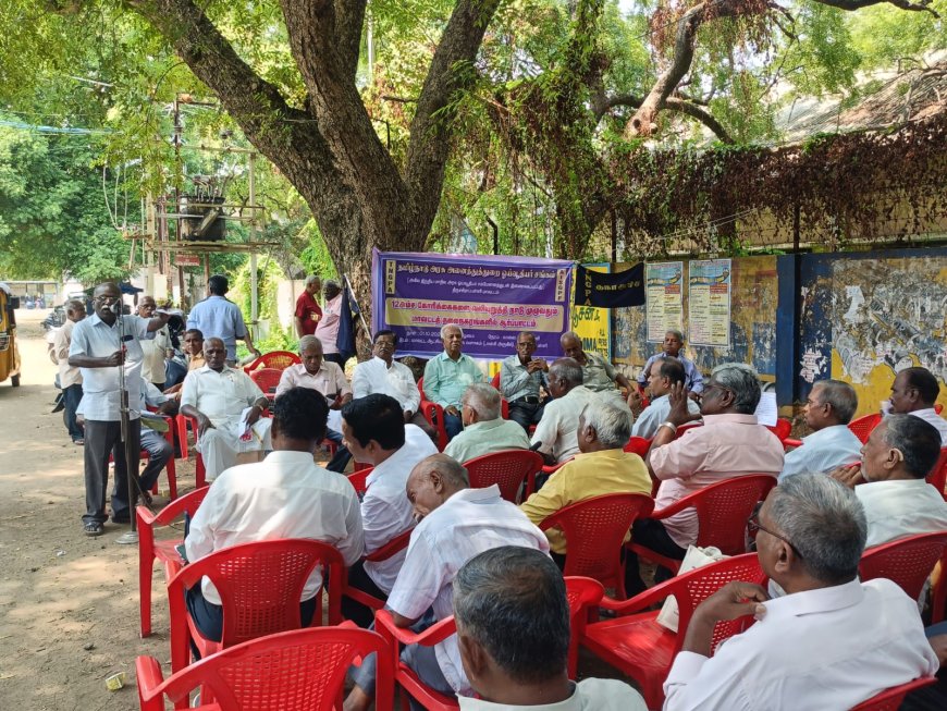 12 அம்ச கோரிக்கைகளை வலியுறுத்தி நாடு முழுவதும் மாவட்டத் தலைநகரங்களில் ஆர்ப்பாட்டம்